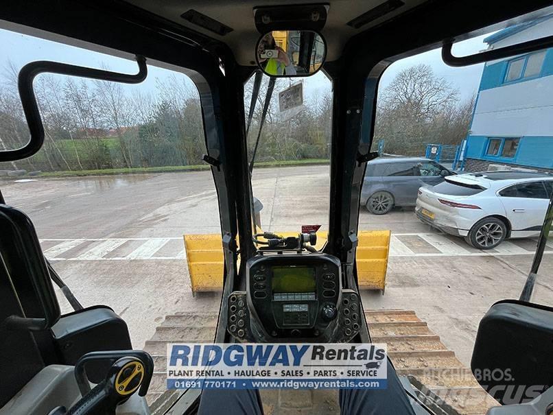 Komatsu D 51 PX-24 Rupsdozers