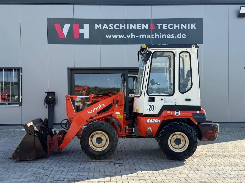 Kubota R 420 Wielladers