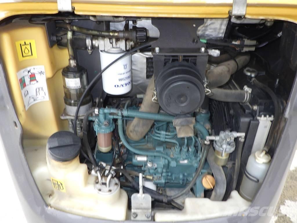 Volvo EC 15 C Minigraafmachines < 7t