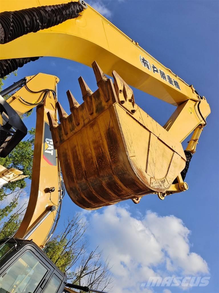 Komatsu PC 200 Rupsgraafmachines