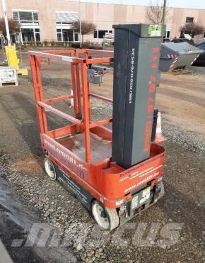 SkyJack SJ 12 Schaarhoogwerkers