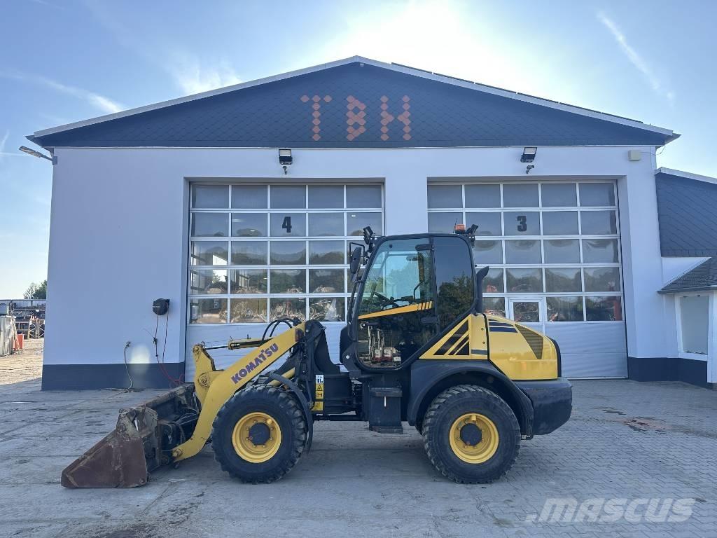 Komatsu WA 80-6 Wielladers