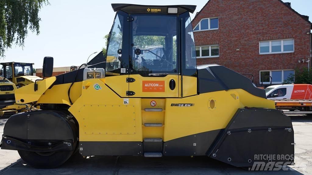 Bomag BW 28 RH Bandenwalsen