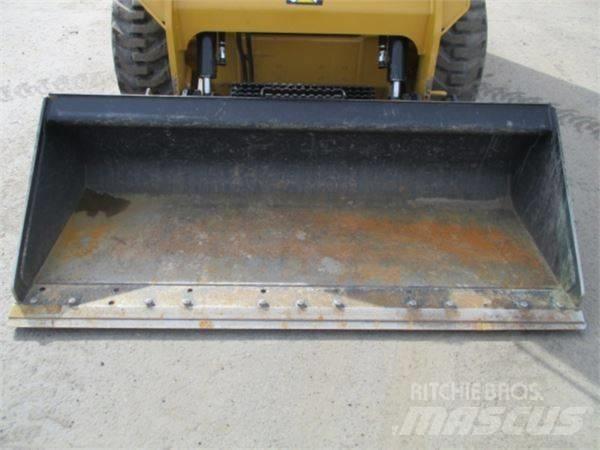 CAT 236 D Schrankladers