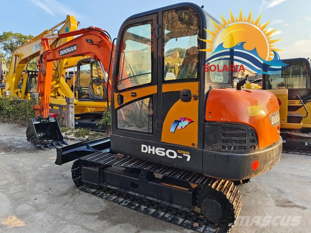 Doosan DH 60-7 Minigraafmachines < 7t