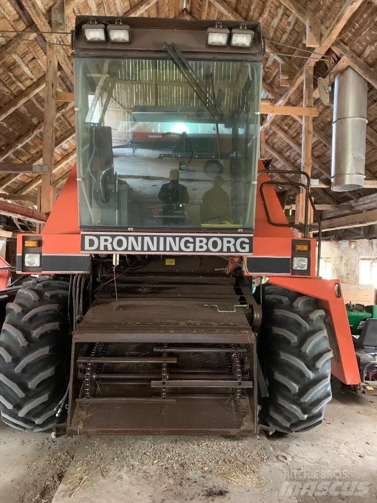 Dronningborg 7200 Maaidorsmachines
