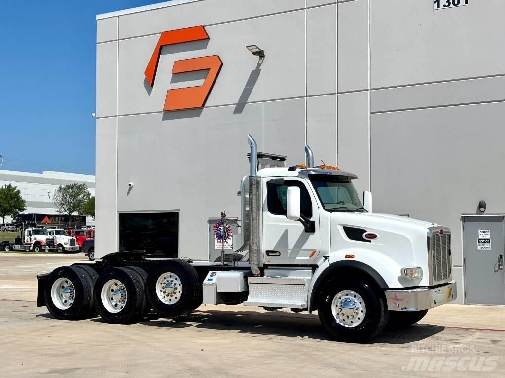 Peterbilt 567 Trekkers