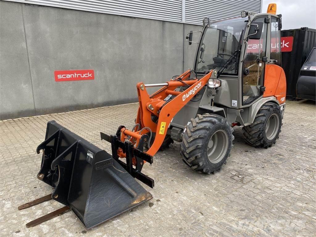 Weycor AR320 Cab Schrank- en knikladers