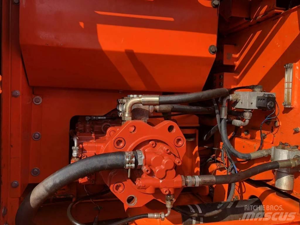 Doosan 220-7 Rupsgraafmachines