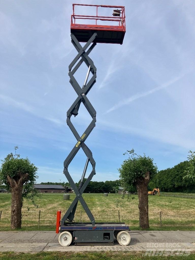 SkyJack 3226 Schaarhoogwerkers