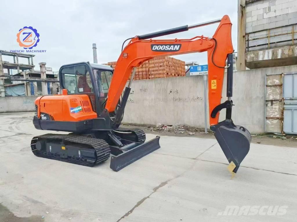Doosan DX 55 Minigraafmachines < 7t