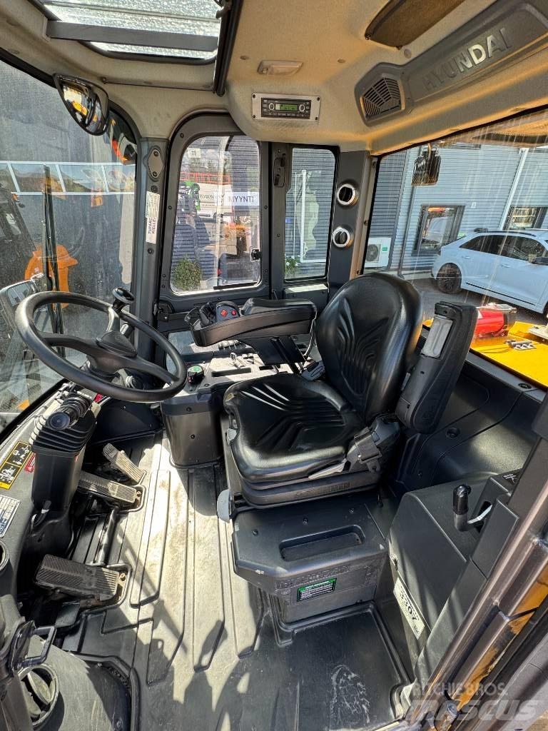 Hyundai 80D-9 Diesel heftrucks