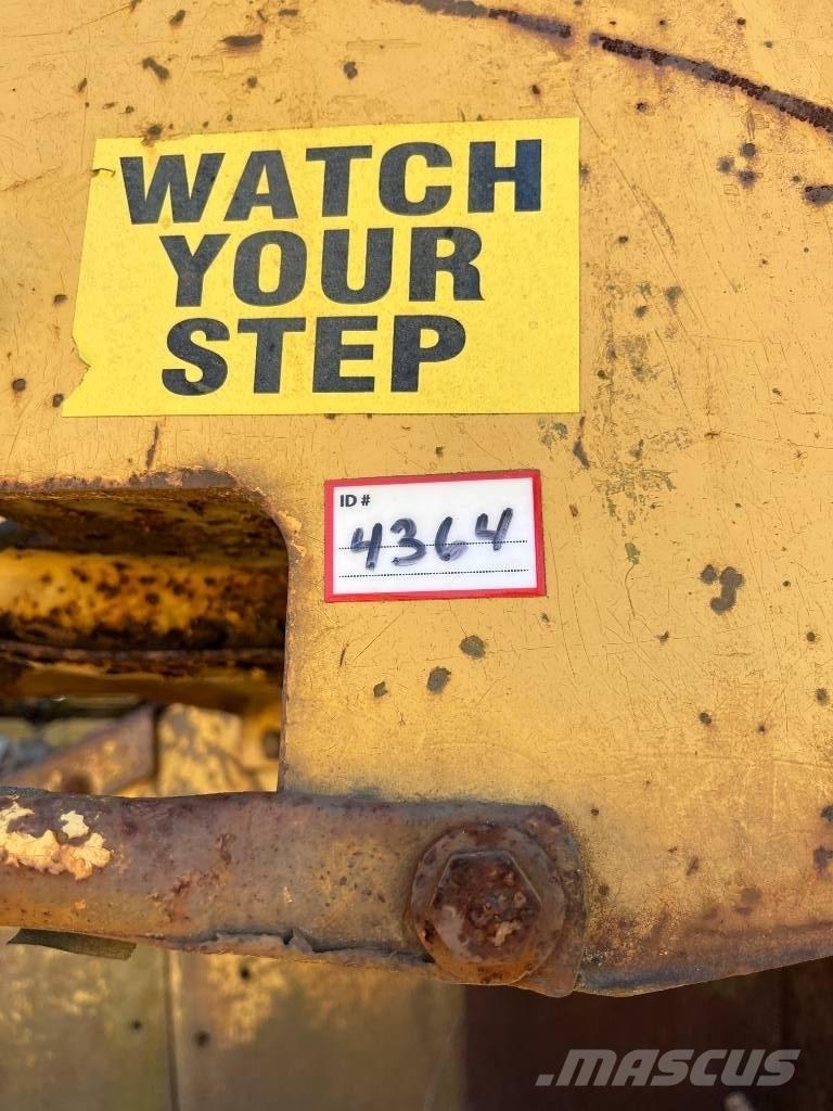 CAT D 8 L Rupsdozers