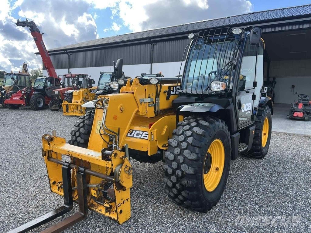 JCB 535-95 Verreikers