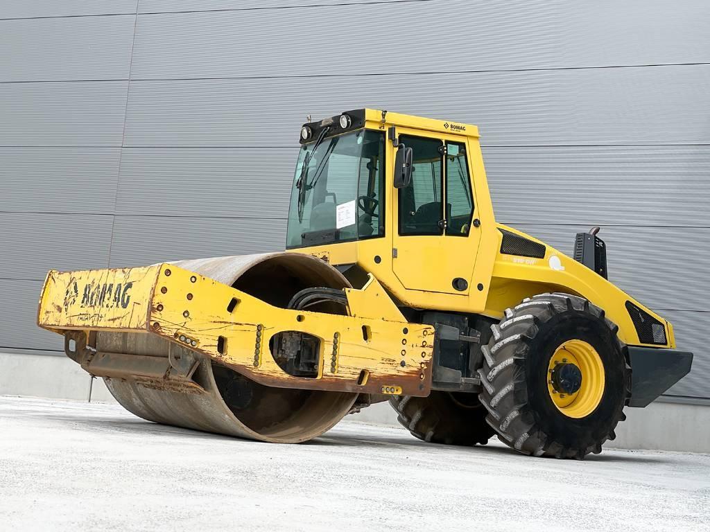 Bomag BW 216 DH-4i Trilrolwalsen