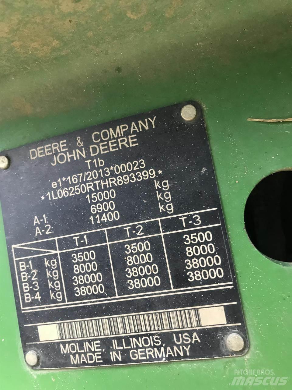 John Deere 6250R Tractoren