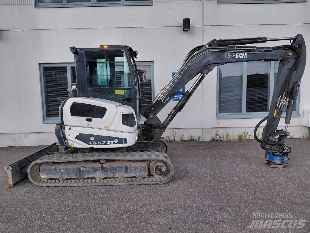 ECM 57 ZT Minigraafmachines < 7t