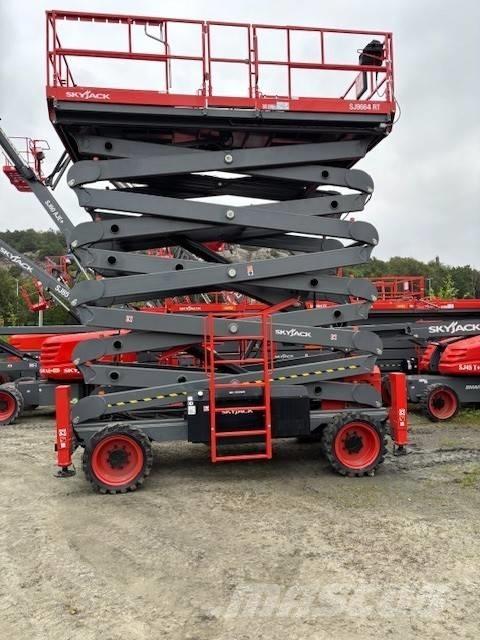 SkyJack SJ9664RT Schaarhoogwerkers