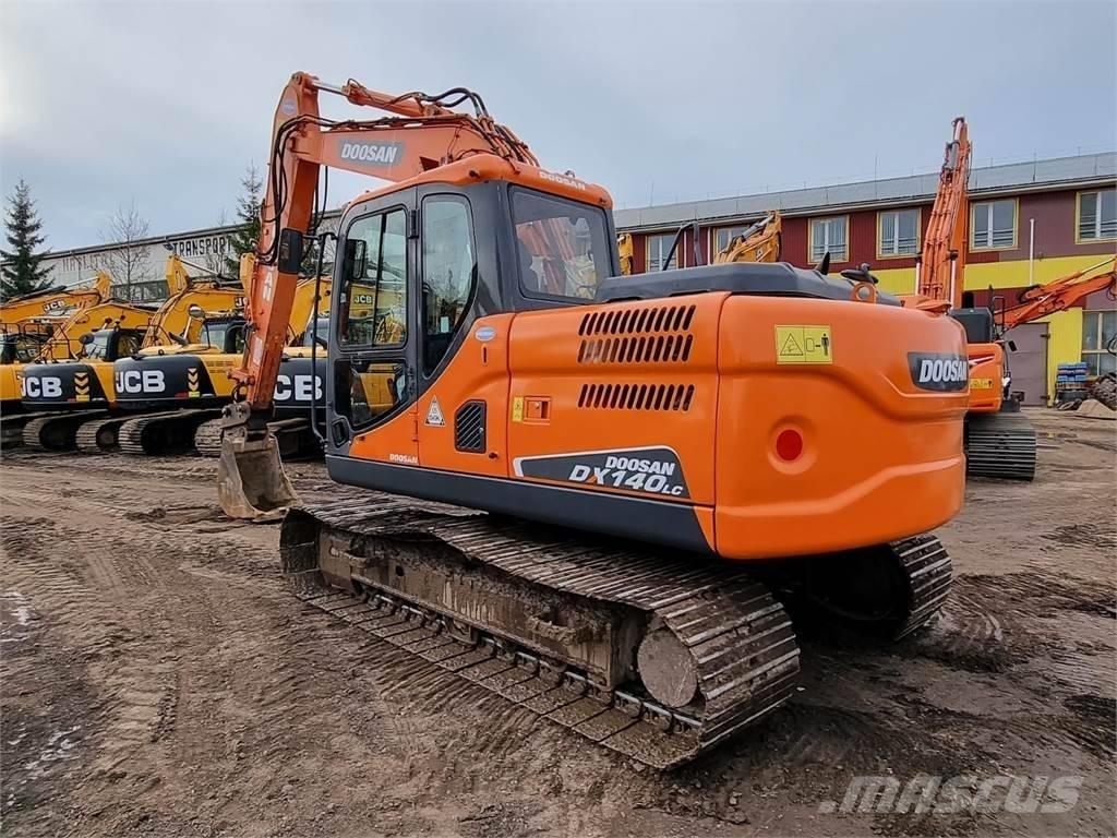 Doosan DX 140 LC-3 Rupsgraafmachines