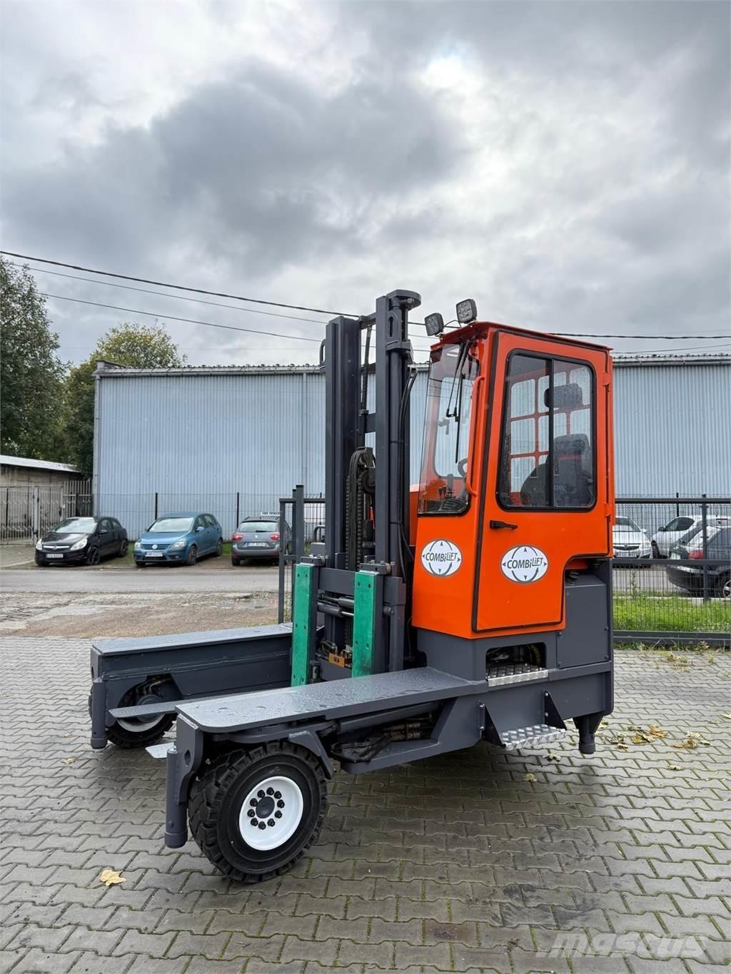 Combilift C5000 XL Four-way truck