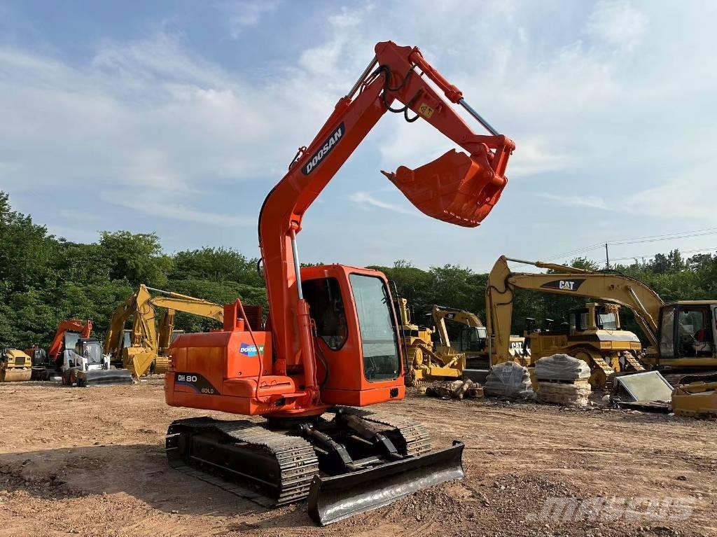 Doosan DH 80 Rupsgraafmachines