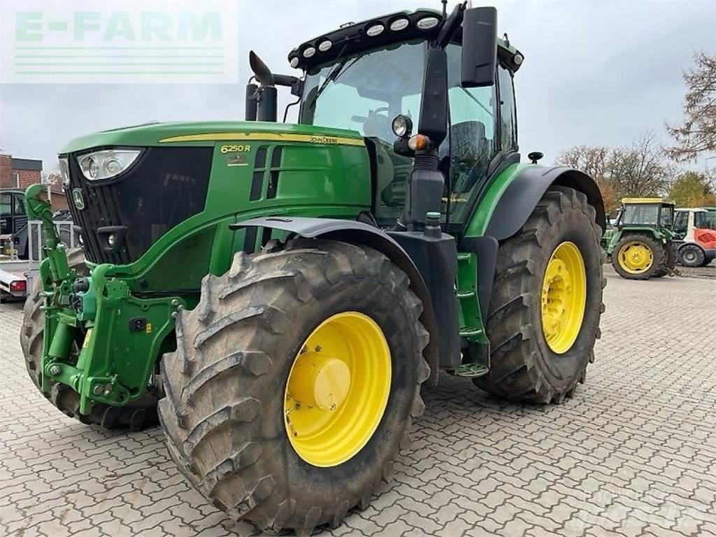 John Deere 6250r Tractoren