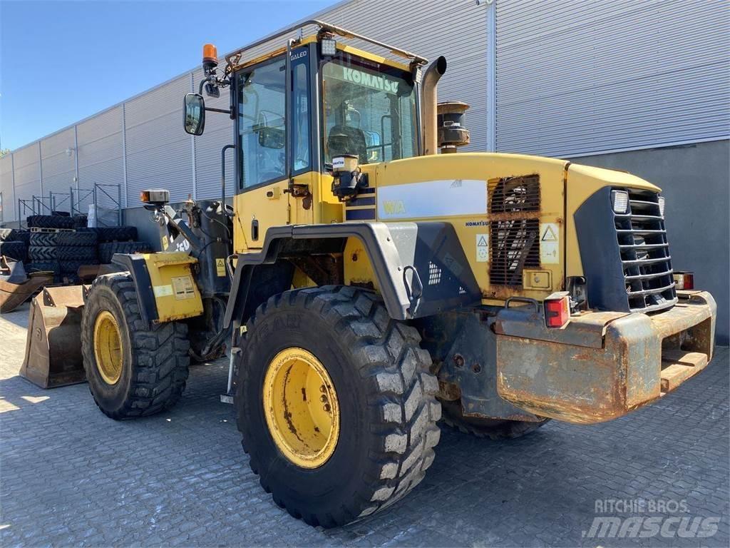 Komatsu WA250PZ-5 Wielladers