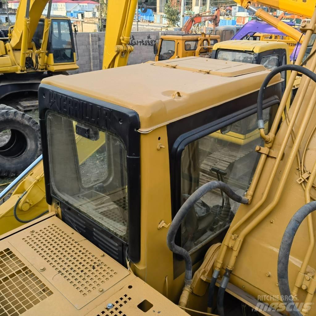 CAT 320 B LC Rupsgraafmachines