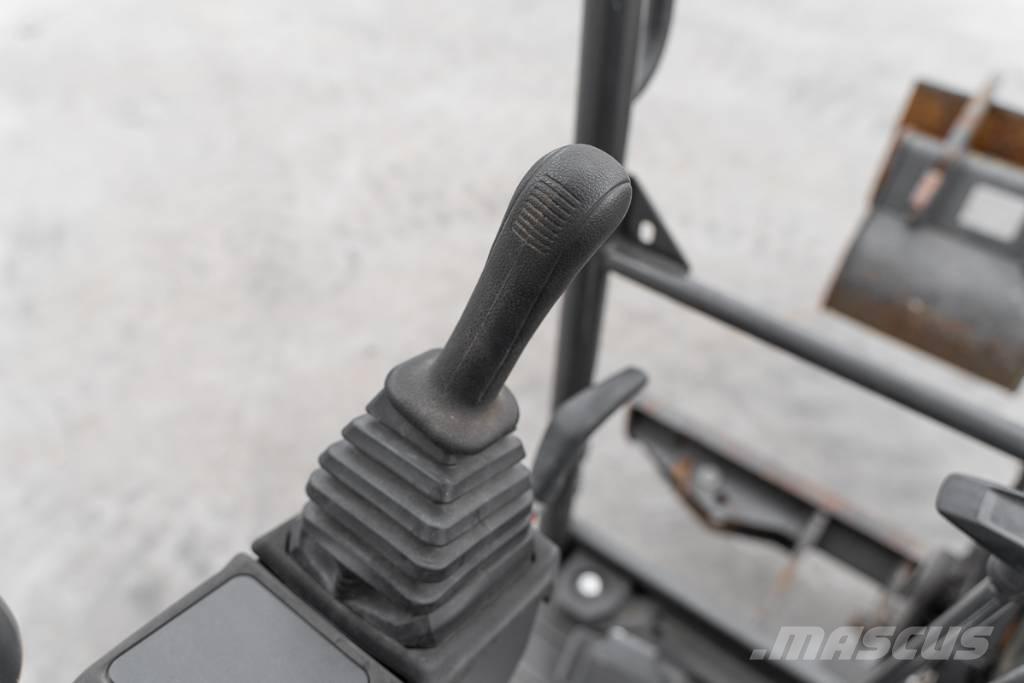 CASE CX 17 D Minigraafmachines < 7t