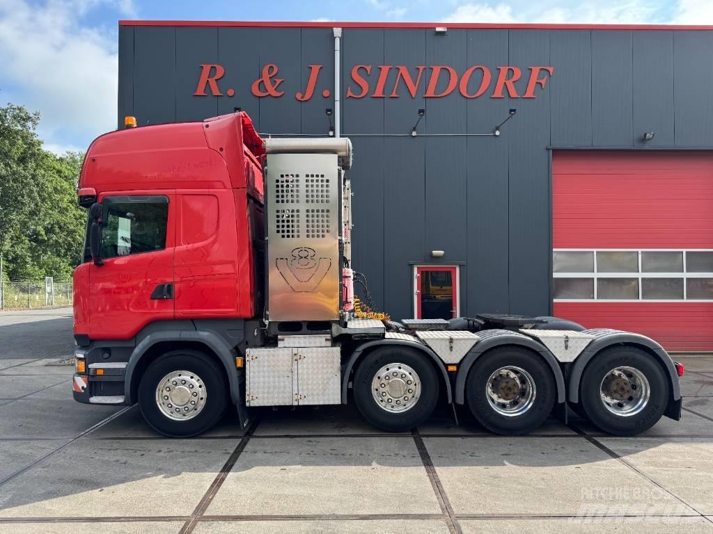 Scania R580 LA 8x4 Trekkers