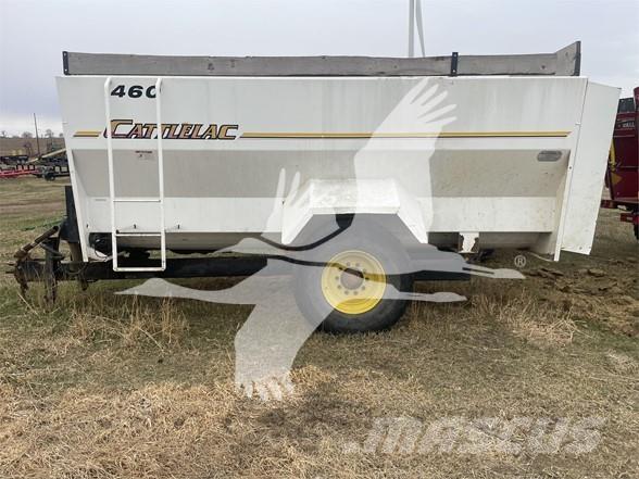  CATTLELAC 460 Mengvoedermachines
