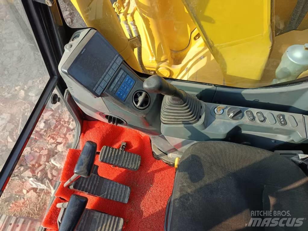 Komatsu PC138US Rupsgraafmachines