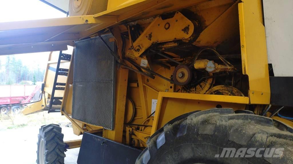 Sampo 2045 Maaidorsmachines