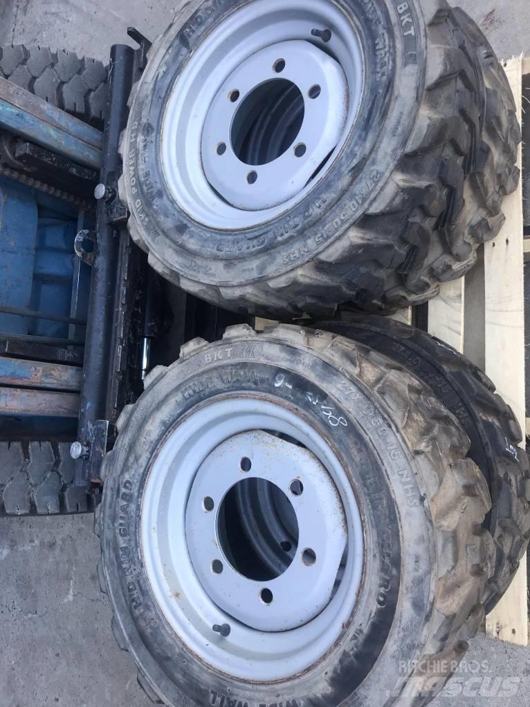 Bobcat 27X10.50-15 Banden, wielen en velgen