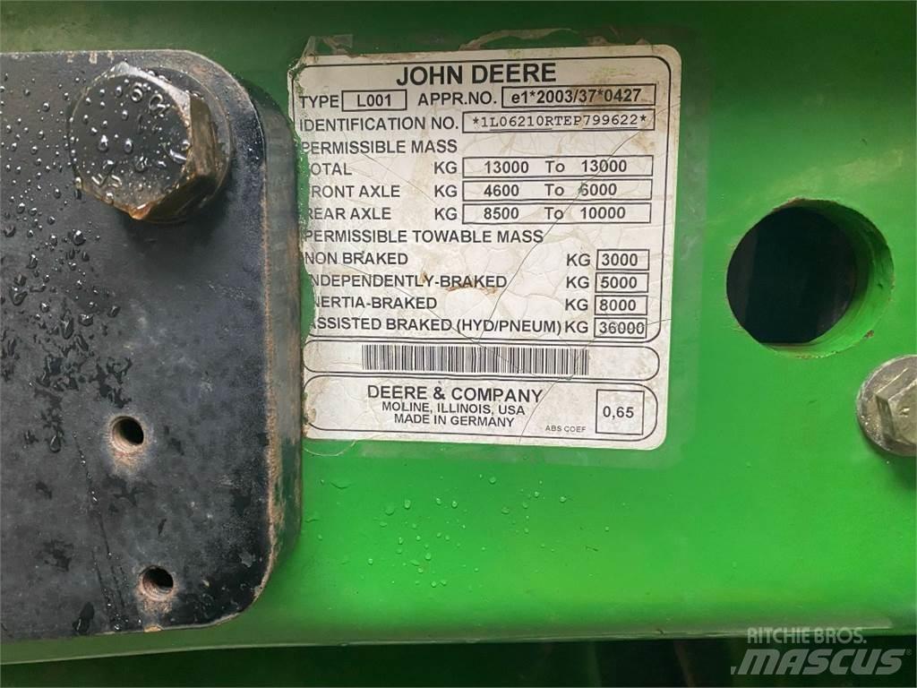 John Deere 6210R Tractoren