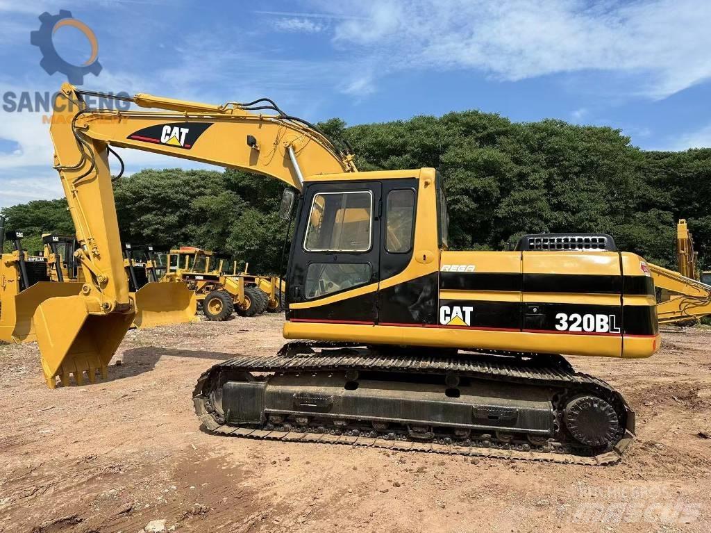 CAT 320 B L Rupsgraafmachines