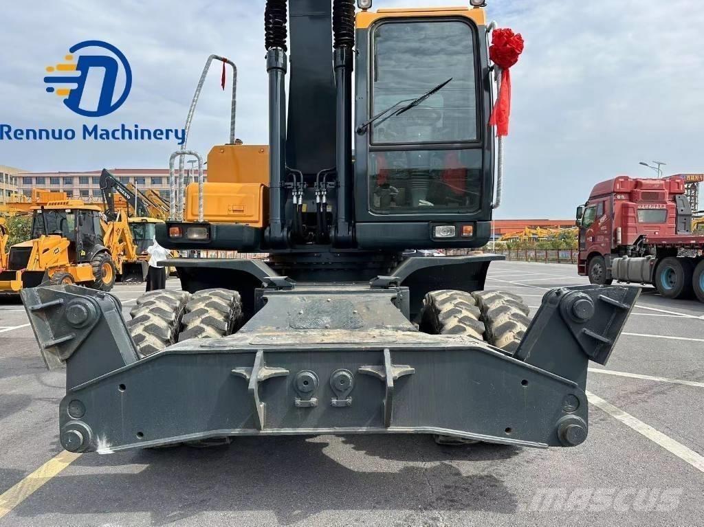 Hyundai 210W-9 Wielgraafmachines