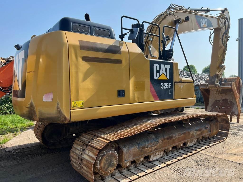 CAT 326FL Rupsgraafmachines