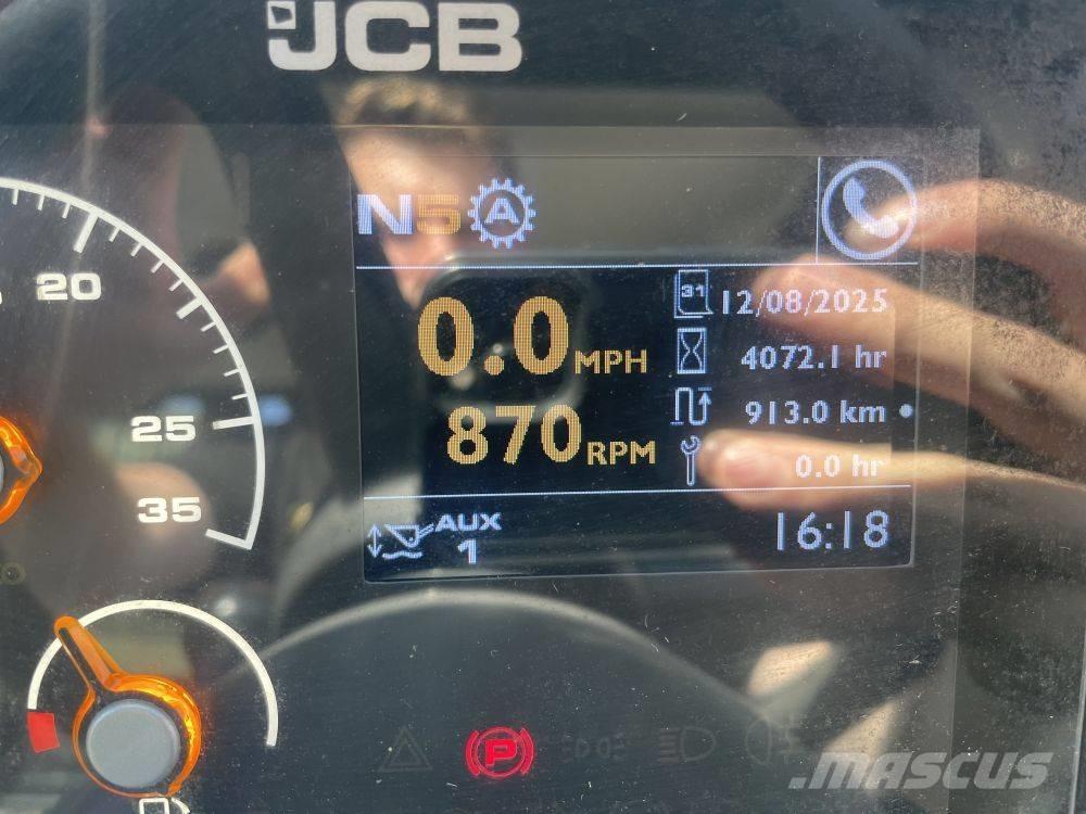 JCB TM 320 S Verreikers voor landbouw