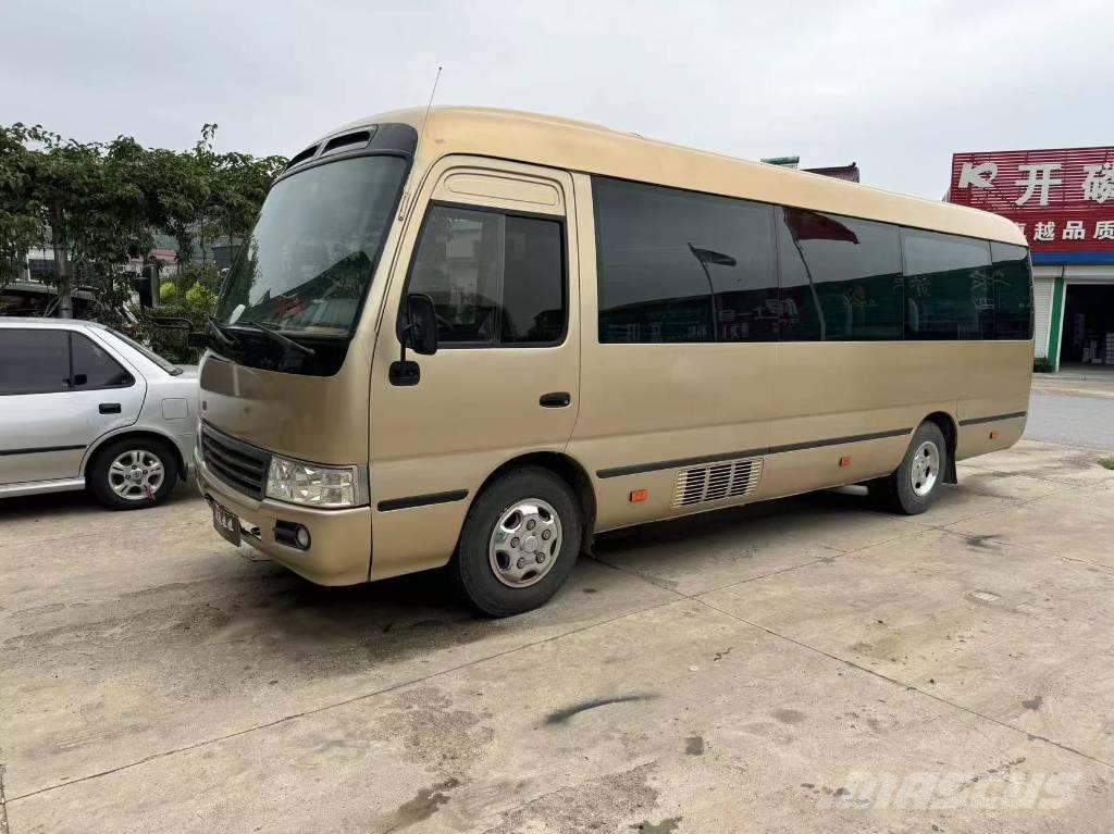 Toyota Coaster Bus Minibussen