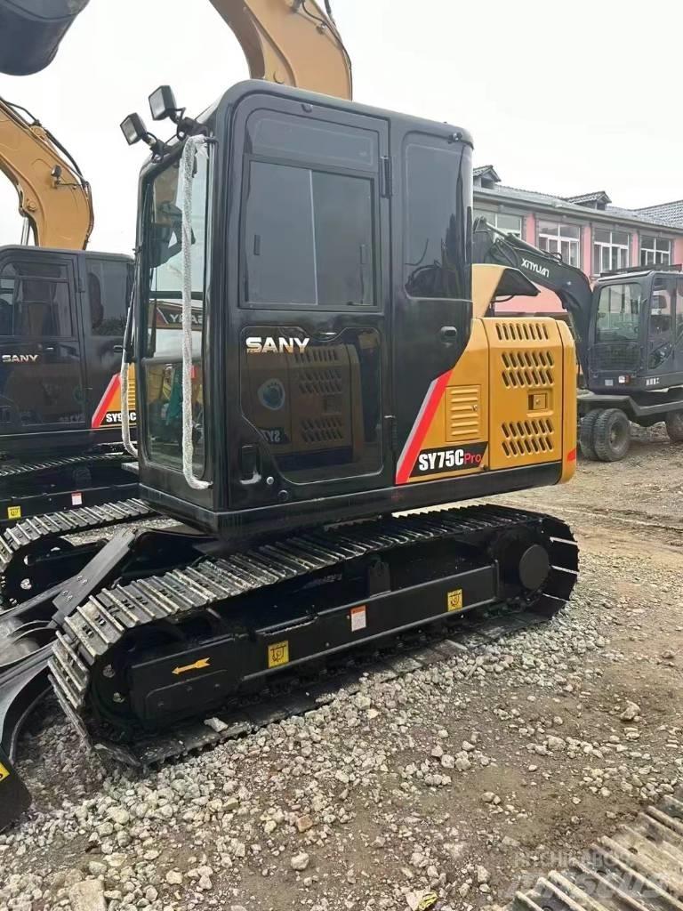 Sany SY 75 C pro Rupsgraafmachines