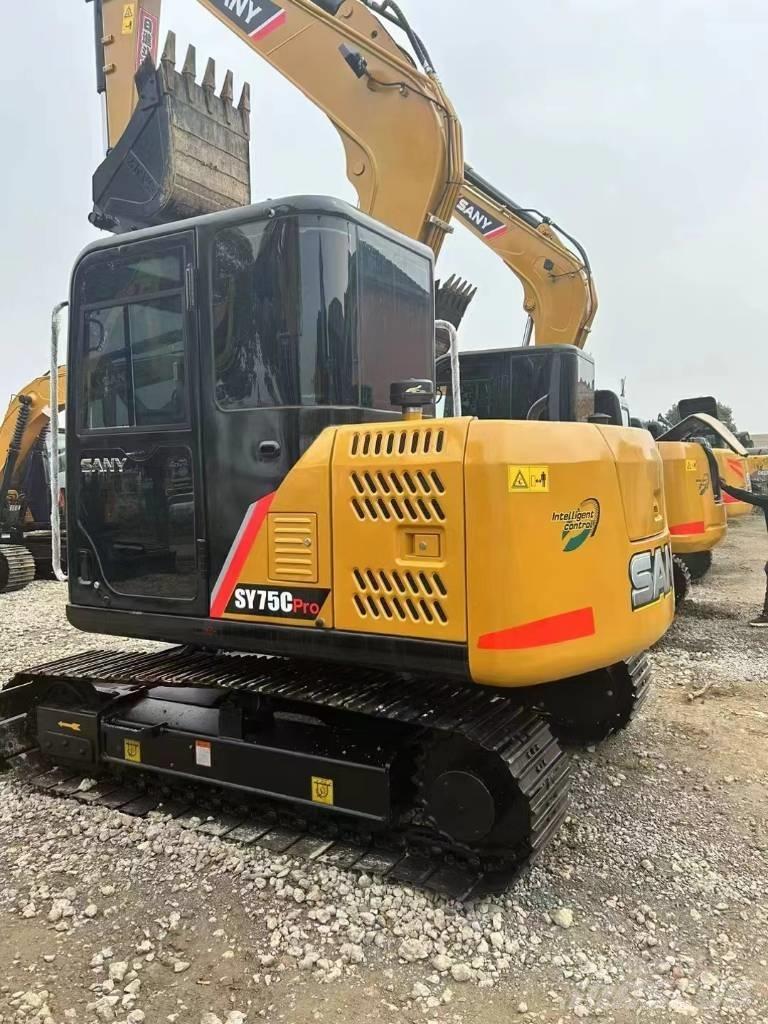 Sany SY 75 C pro Rupsgraafmachines