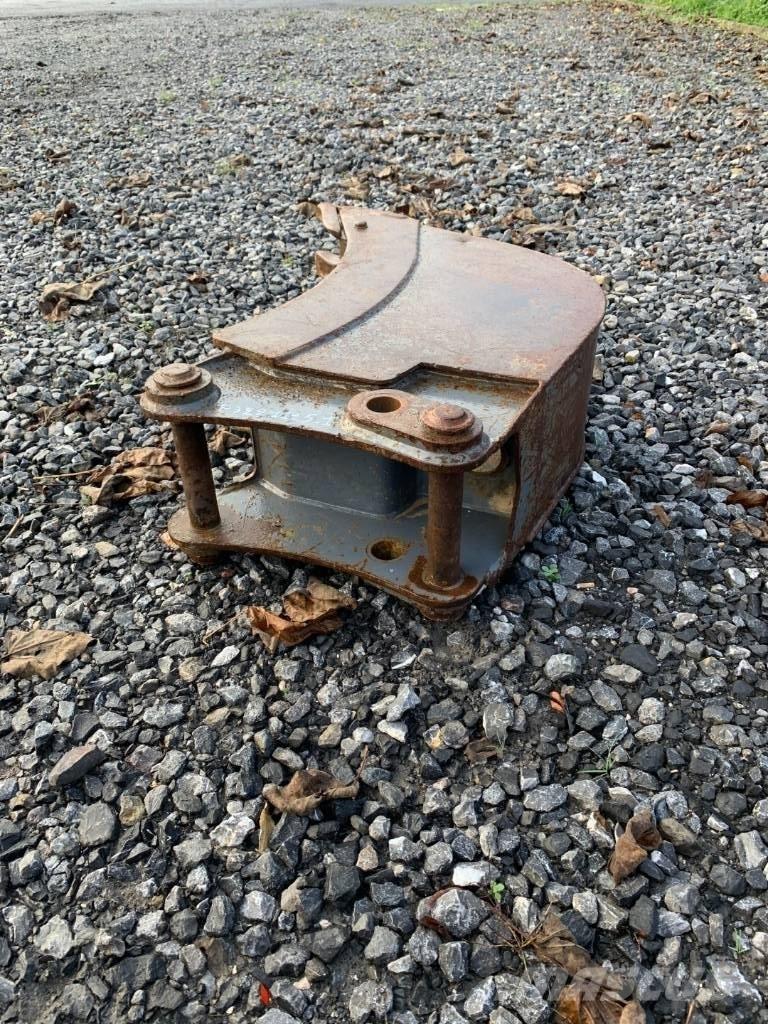 CNH GODET RETRO Overige gebruikte aanbouwapparatuur en componenten