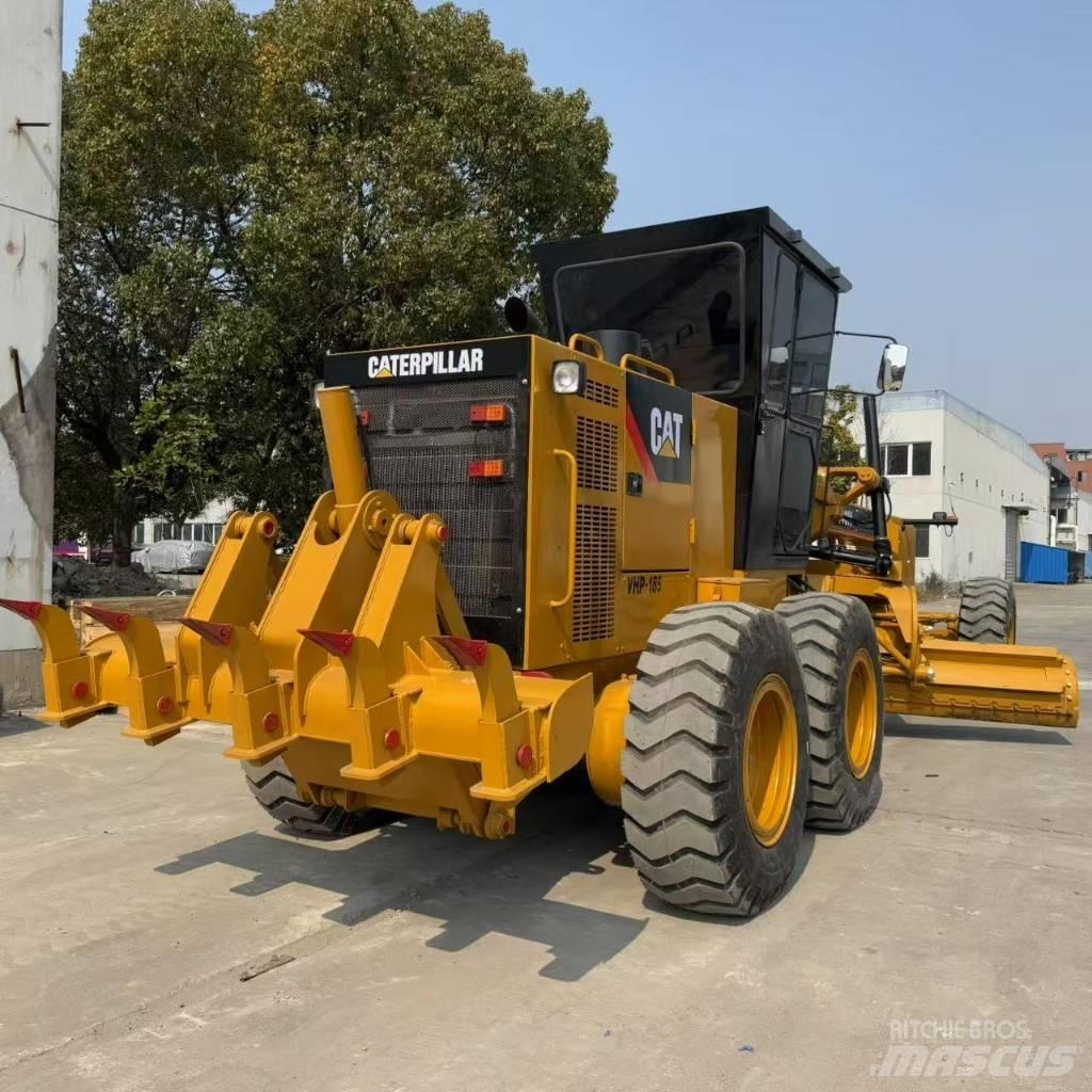 CAT 140 H Graders