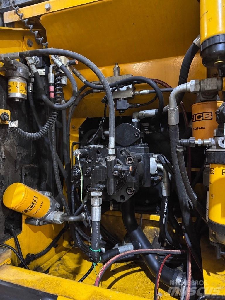 JCB JS 160 W Wielgraafmachines