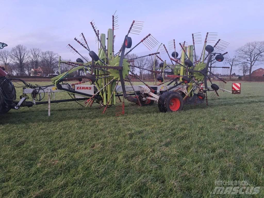 CLAAS Liner 4000 Zwadharken