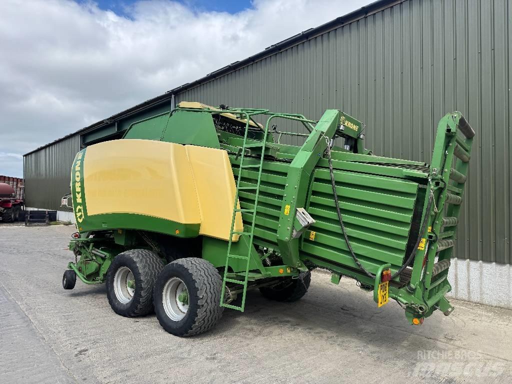 Krone Big Pack 12130 Vierkante balenpers