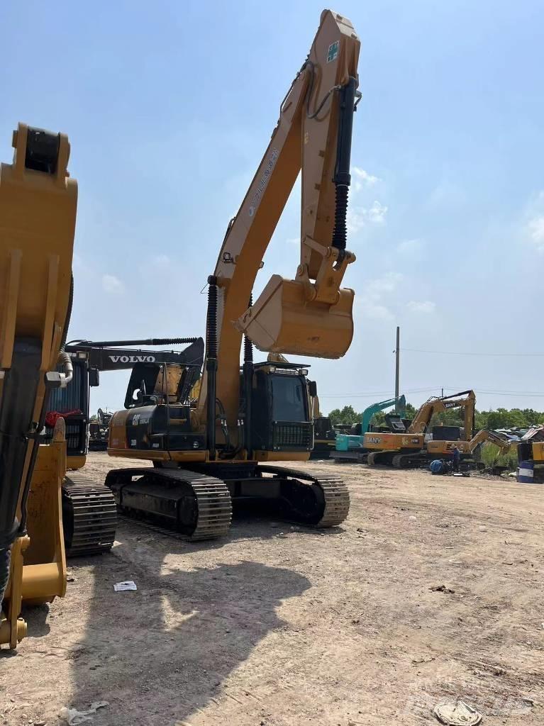 CAT 330D2 Rupsgraafmachines