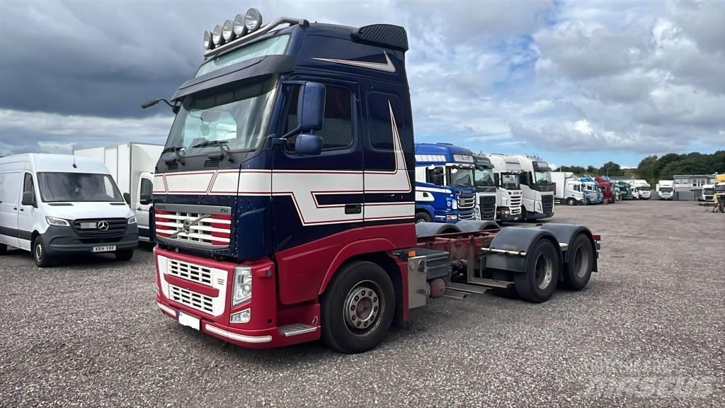 Volvo VOLVO FH 6*2 Chassis met cabine