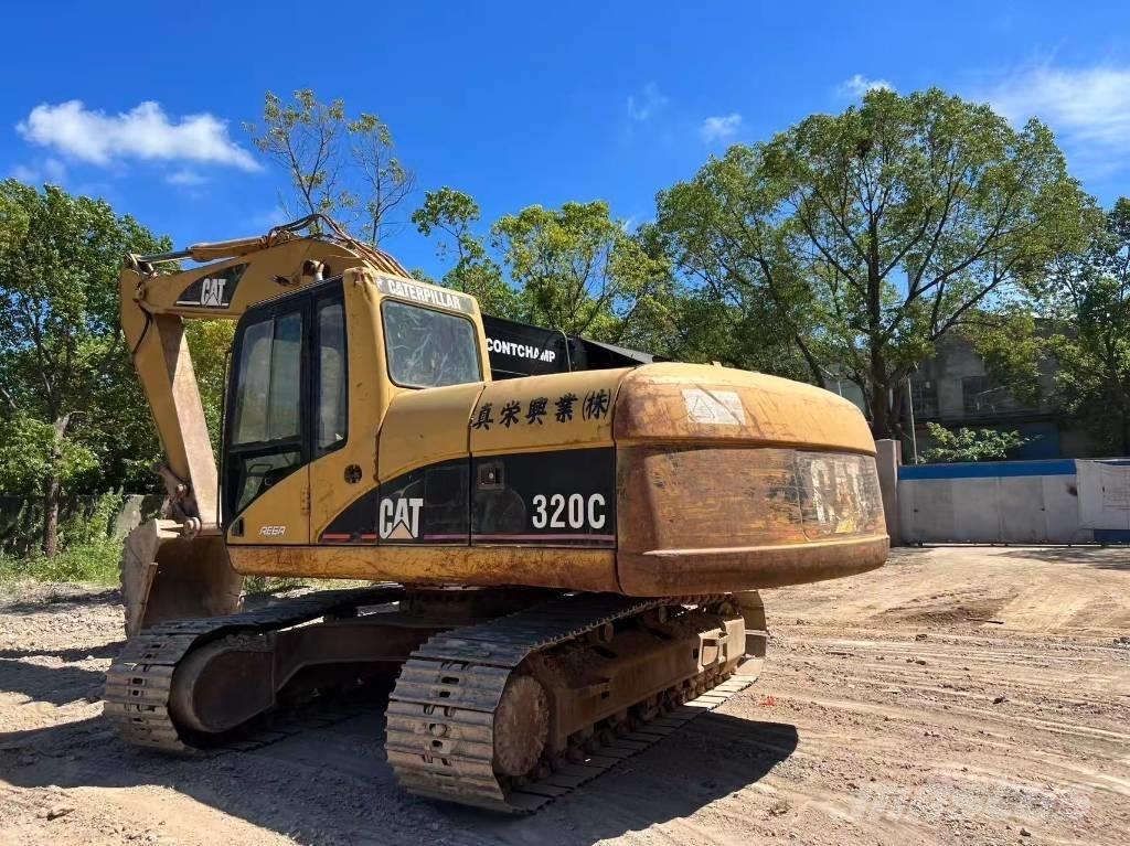 CAT 320 C Rupsgraafmachines
